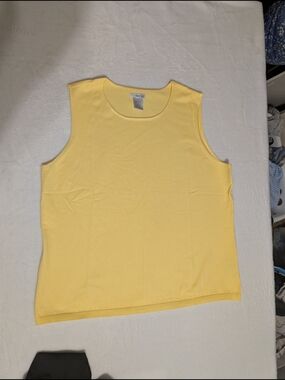 East 5th Yellow Tank Top Feminine Size: 1Extra‎ , Casual dress